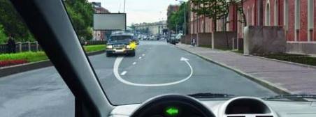 Do you have to give way to the driver reversing when starting the movement?