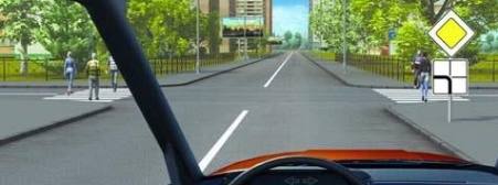 The driver is obliged not to obstruct pedestrians