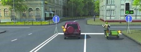 Which driver violates the rules of the road when making a turn?