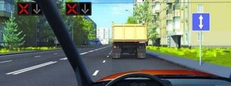 Is it allowed to overtake the truck?