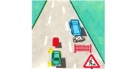 Is the driver of a green car allowed to overtake?