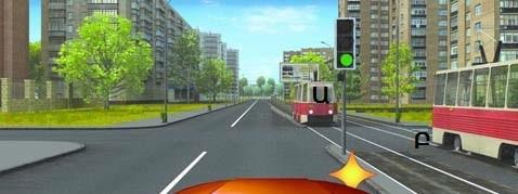 In this situation, to which tram driver must you give way?